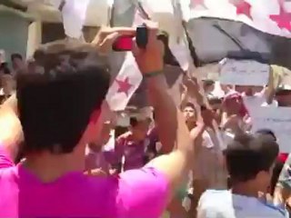 Syria فري برس ادلب   كللي  جمعة دير الزور النصر القادم من الشرق 15 رمضان 03 08 2012 Idlib