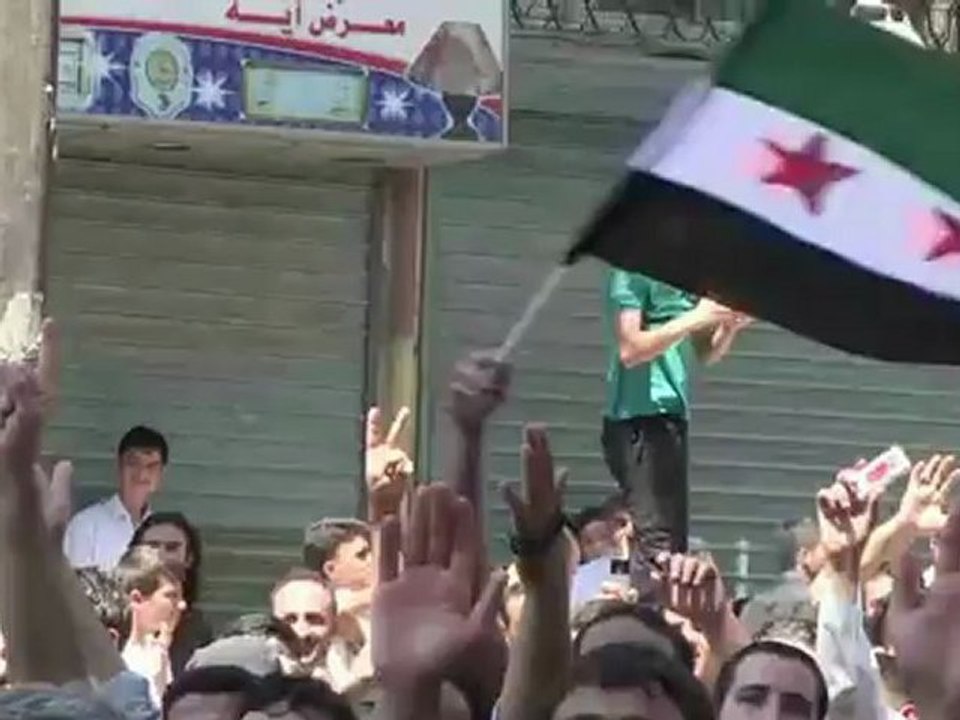 Syria: Bread and food scarce in battered Aleppo