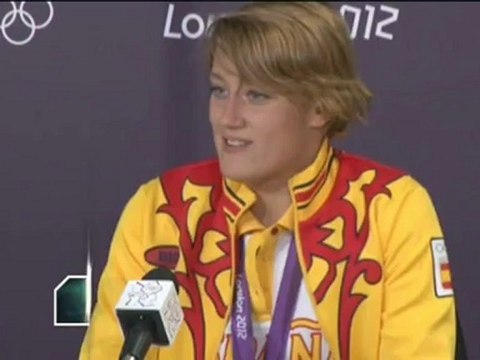 Mireia Belmonte, tiron de orejas a los medios