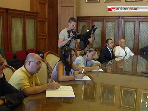 TG 04.08.12 Crisi d'agosto al Comune di Bari?