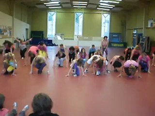 zumba waka waka "Shakira" show BAYEUX FITNESS FORME juin 2010