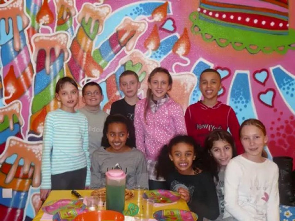 Nouveau clip MYSTERLAND MONTLHERY Aire de jeux PLAINE DE JEUX COUVERTE ESSONNE