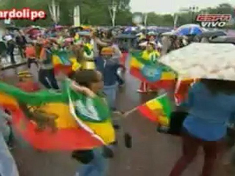 INES MELCHOR LLEGADA 1ERA LATINOAMERICANA LONDRES 2012 PERU