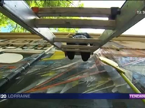 grapheur de façades - Ancienne école Normale Nancy - 31-07-2012 - Soir