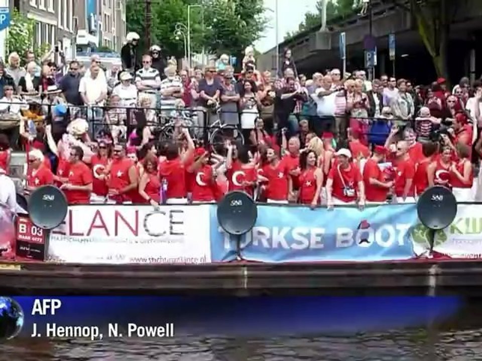Amsterdam afloat for Gay Pride parade