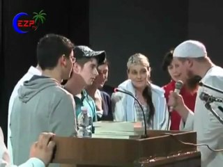 Islam in Germany:  10 Germans convert to Islam in 2010