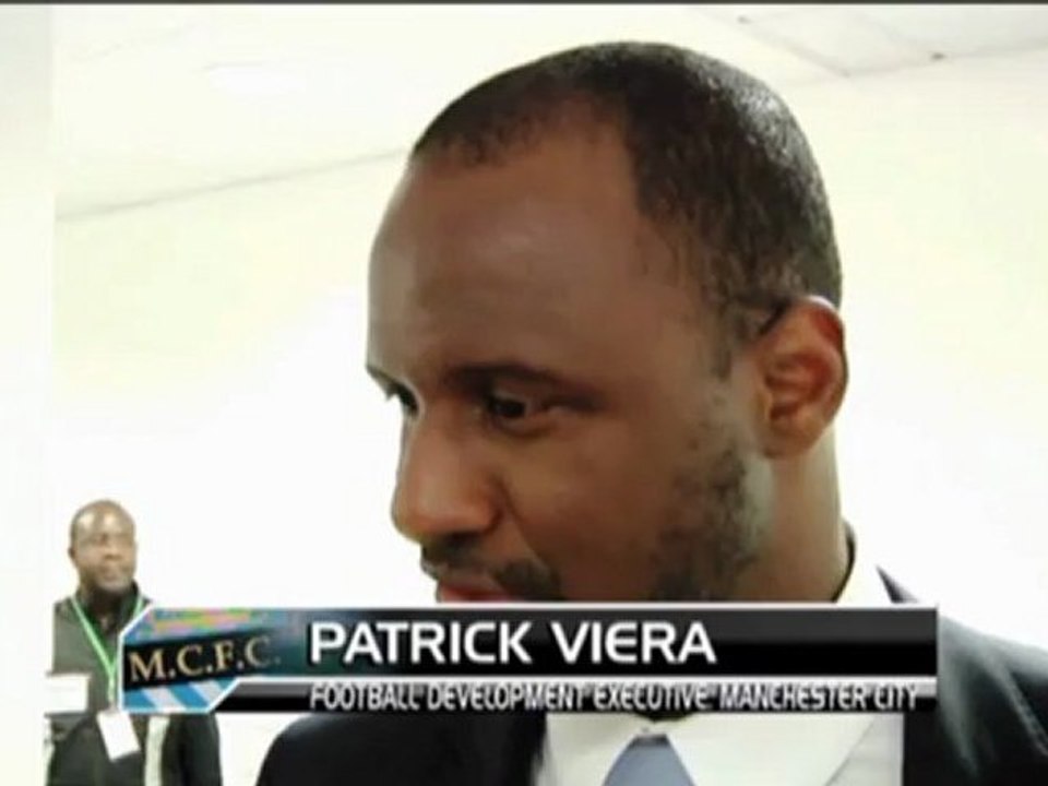 Viera: „Noch spielt Van Persie bei Arsenal“