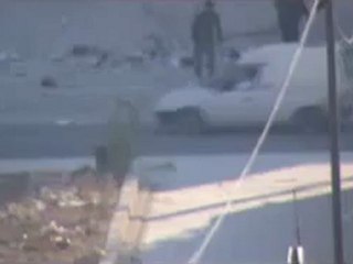 Syria فري برس حماه المحتلة حاجز السكن الشبابي قرب دوار التكية  5-8-2012 Hama