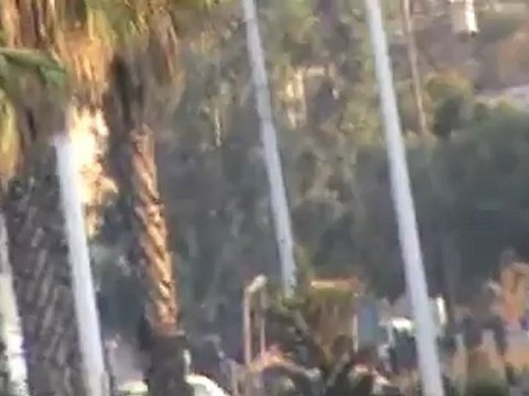 Syria فري برس حماه المحتلة طريق حلب_انتشار عصابات الاسد في الحي 5-8-2012 Hama