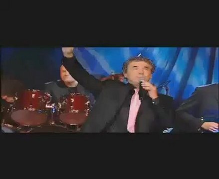 Pierre Perret (concert) -- "" Vaisselle cassée "" - Vidéo Dailymotion