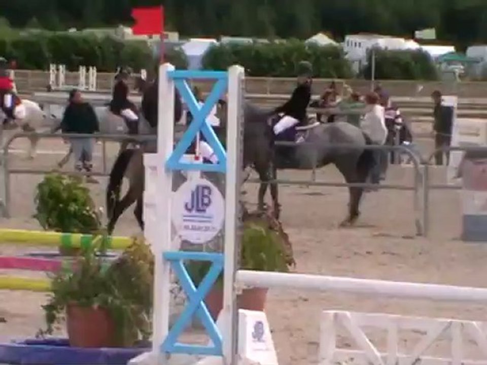 Second parcours de CSO de Laurène et Wieroch Lamotte 2012