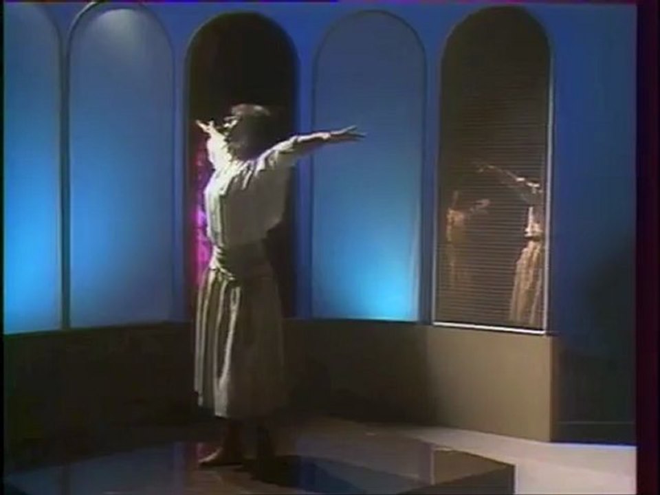 Marie Laforêt - Comme un oiseau (Fatelo con me) 1983