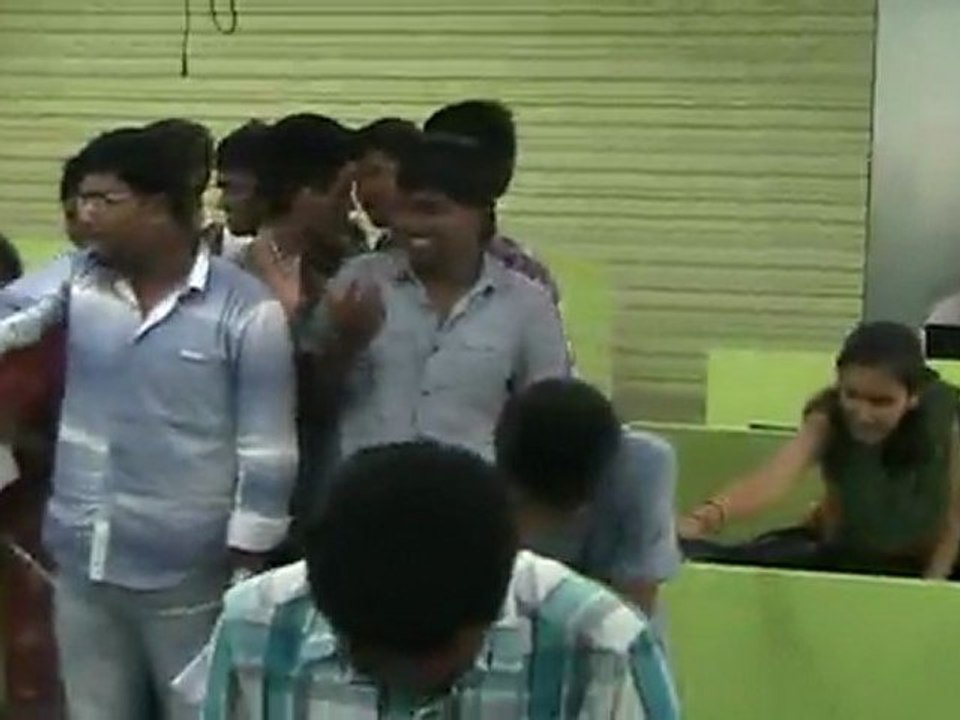 Stock Market Institute - PIT Trading Event for KLE Students during Stock Market Workshop -6th Aug 2012(www.stockmarketinstitute.org)