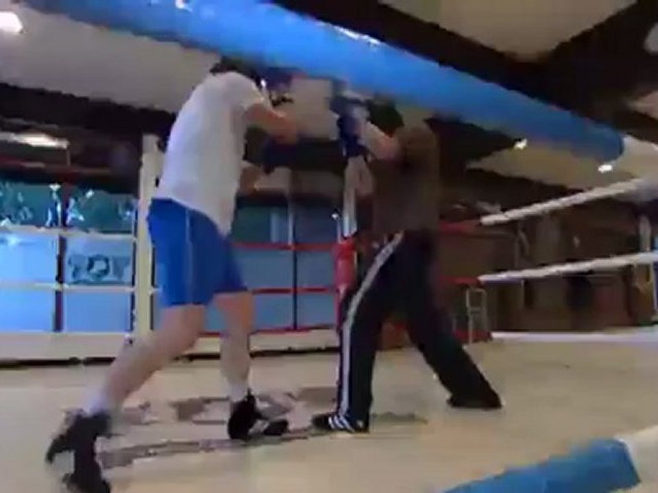 Altos cargos con guantes de boxeo - euromaxx | Euromaxx
