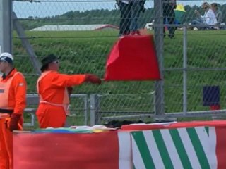 Bionde, pioggia e crash: spettacolo SBK a Silverstone