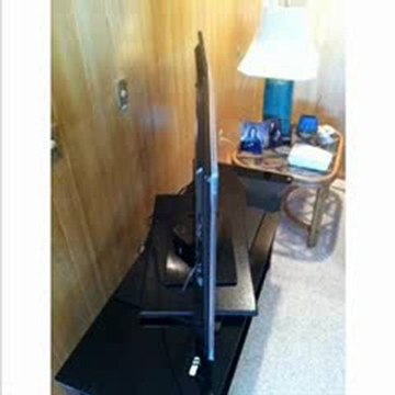 Panasonic VIERA TC-L47E50 47-Inch 1080p Full HD IPS LED-LCD TV Review