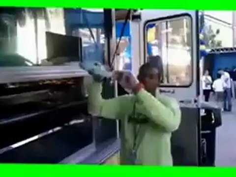 Mobile Kitchens Truck Rentals South Dakota 1.800.205.6106.flv - YouTube