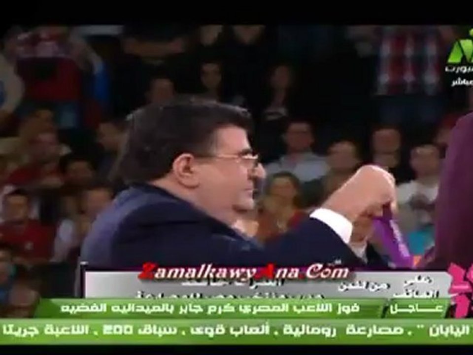بكاء كرم جابر بعد ضياع الميدالية الذهبية في المصارعة الرومانية