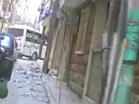 Syria فري برس حلب وصول دفعة من كتيبة عمرو بن العاص الى حي صلاح الدين 5 8 2012