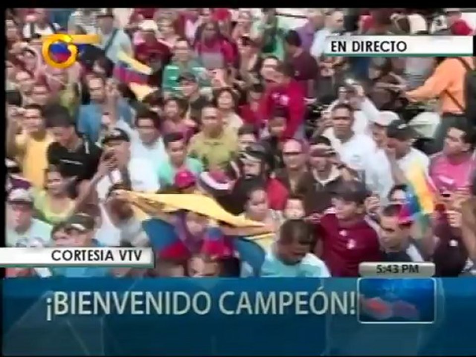 Rubén Limardo realiza caravana tras su llegada a Venezuela