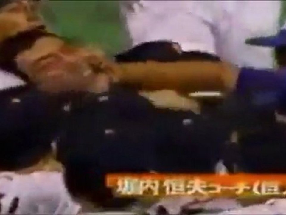 堀内恒夫　乱闘でユニフォームが破られる!?
