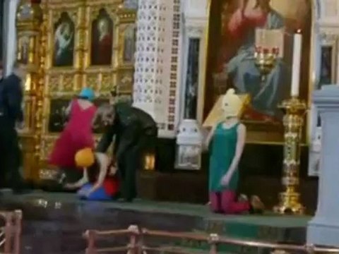 Madonna defends Russian punk band Pussy Riot