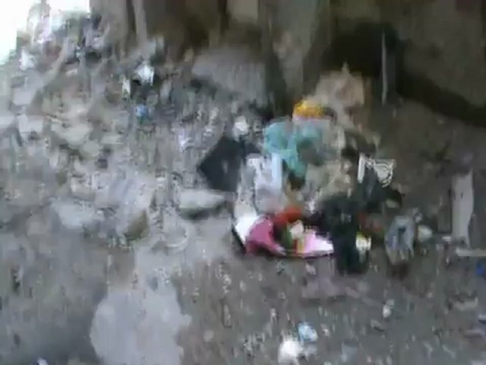 Syria فري برس  دمشق حي التضامن أثار الدمار في الحي  5-8-2012