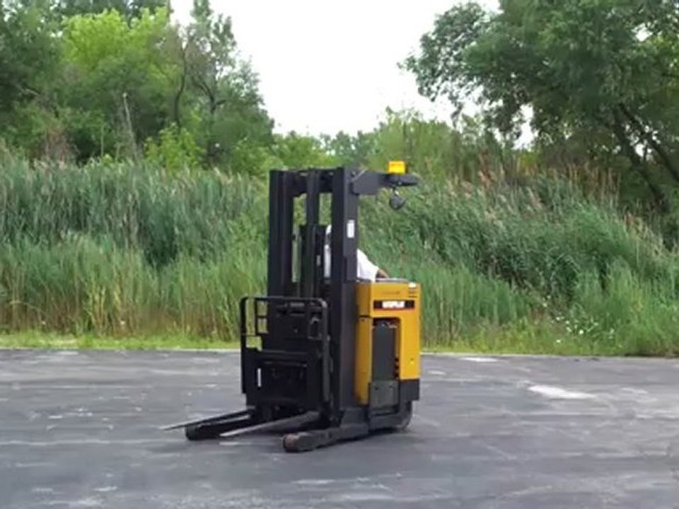 For Sale: 2004 Caterpillar NRR40 Electric Stand-up Reach Forklift Truck 4000 Lbs