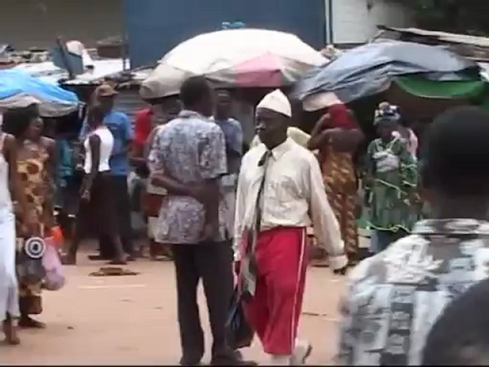 LE MARI INSUPPORTABLE 1