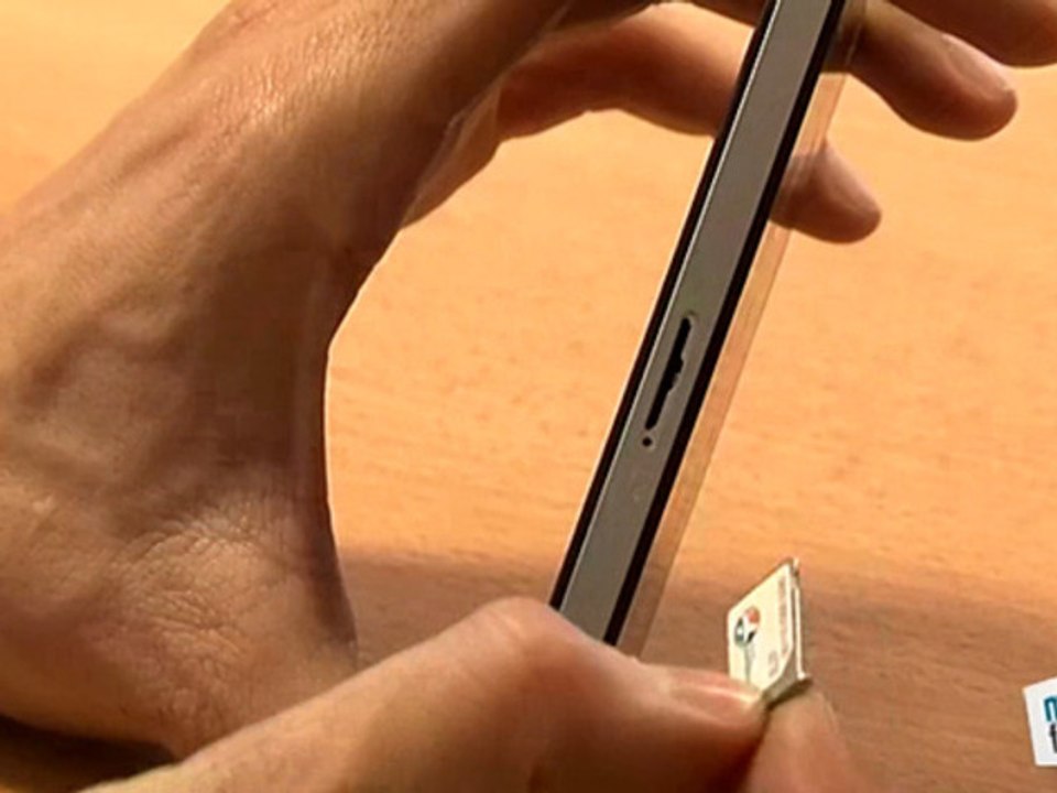 Comment insérer la carte sim dans un iPhone ?