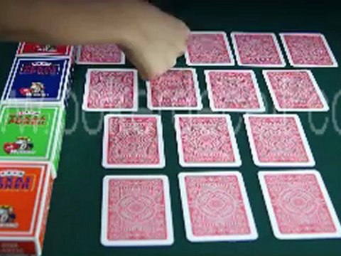 Отмеченные карты：Modiano Texas Holdem