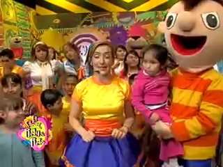 Todos felices en el show menos un niño