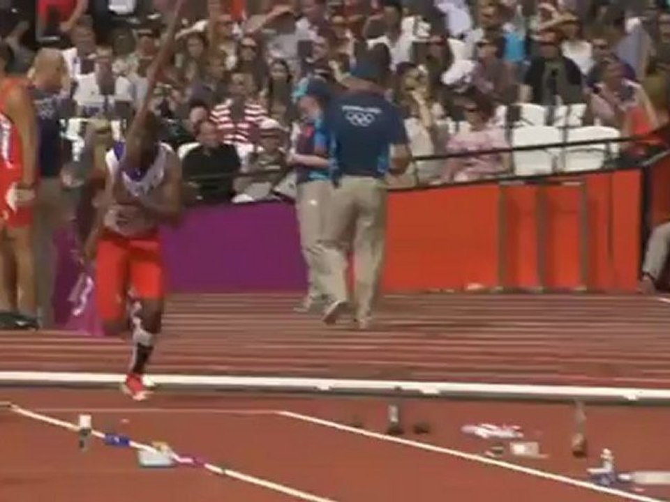 Lazaro Borges saut perche casse perche en mille morceaux