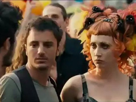 Maschi Contro Femmine Official Trailer