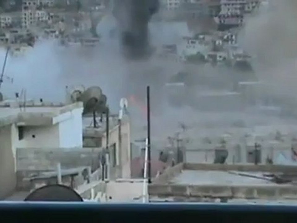 Syria فري برس  ريف دمشق  القصف العنيف على الزبداني صباح 6-- 8 --2012 ج2