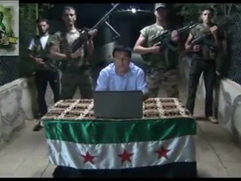 Syria فري برس ادلب انشقاق العميد خالد القاسم رئيس فرع النجدة في ادلب 8-8-2012
