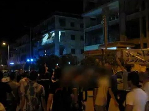 Syria فري برس حي الزهراء جامع فاطمة رااااائع أمام بيت الشهيد تركي خصيم 7 8 2012 ج1