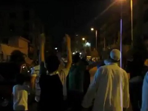 Syria فري برس حي الزهراء جامع فاطمة رااااائع أمام بيت الشهيد تركي خصيم 7 8 2012 ج2