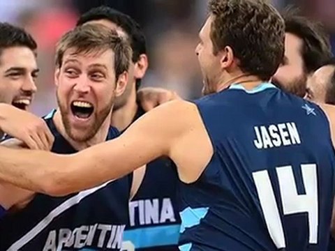 USA Beats Australia; Argentina Next