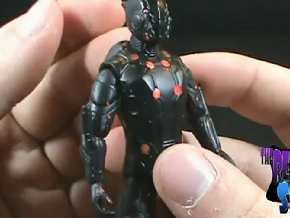 Toy Spot  - Tron Legacy Black Guard