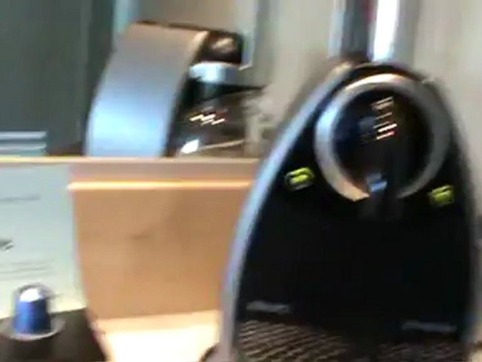 Mein Schiff 2 TUI Cruises die Fellas Hamburg Hafen Kabine (3)