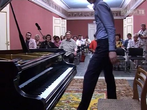 1 часть концерта Леонтьева