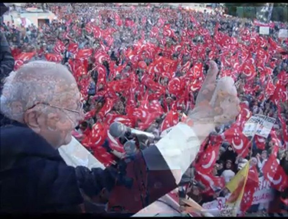 Erbakan Hocamızın kabri başında yapılan Müthiş Dua