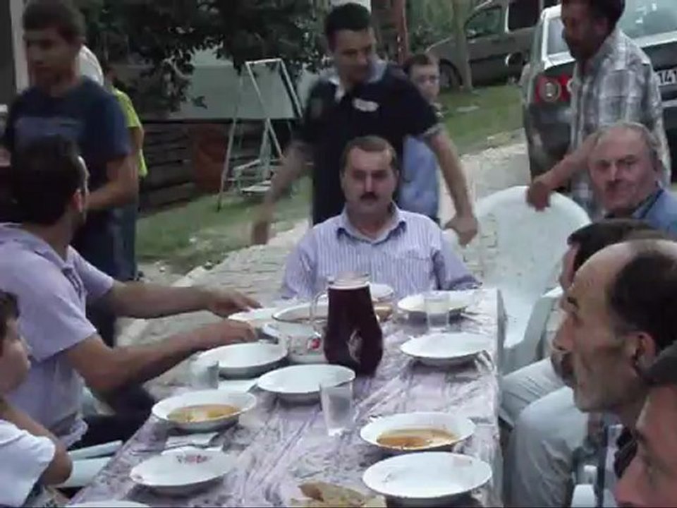 YILDIZ AİLESİ'NİN İFTAR YEMEĞİ