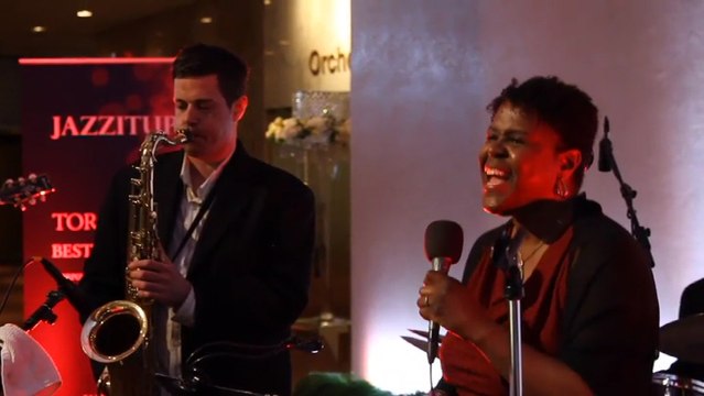 Jazzitup ♫ | Toronto Jazz Band | Female Vocalist with Jazz Big Band