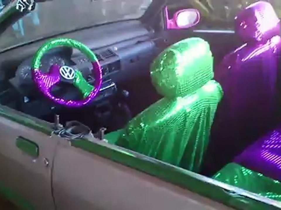 voiture balai