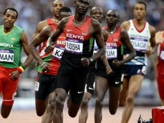 David Rudisha sets new 800m world record