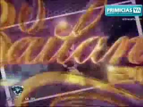 MARCELO TINELLI CON EL PERRITO REGALADO A GUILLERMINA VALDES