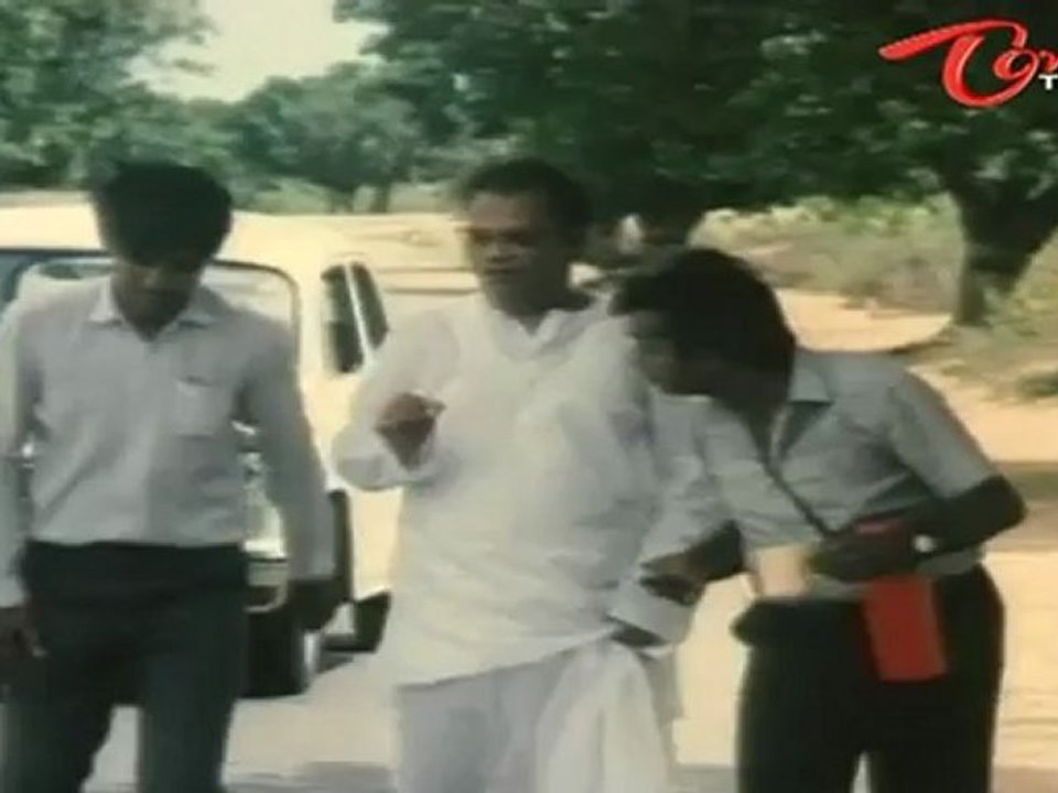 Suthi Veerabhadra Rao Walking Comedy Scene