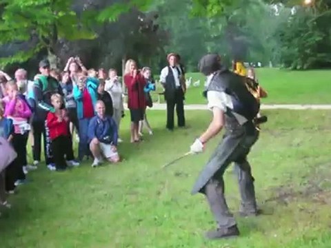 Spectacle nocturne Le Miroir enchanté au Château d'Azay-le-Rideau, le feu